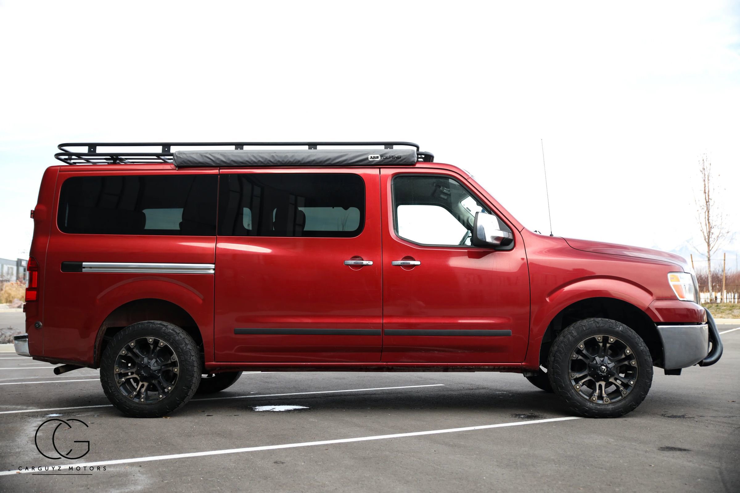 Used 2020 Nissan NV 3500 SV image 15