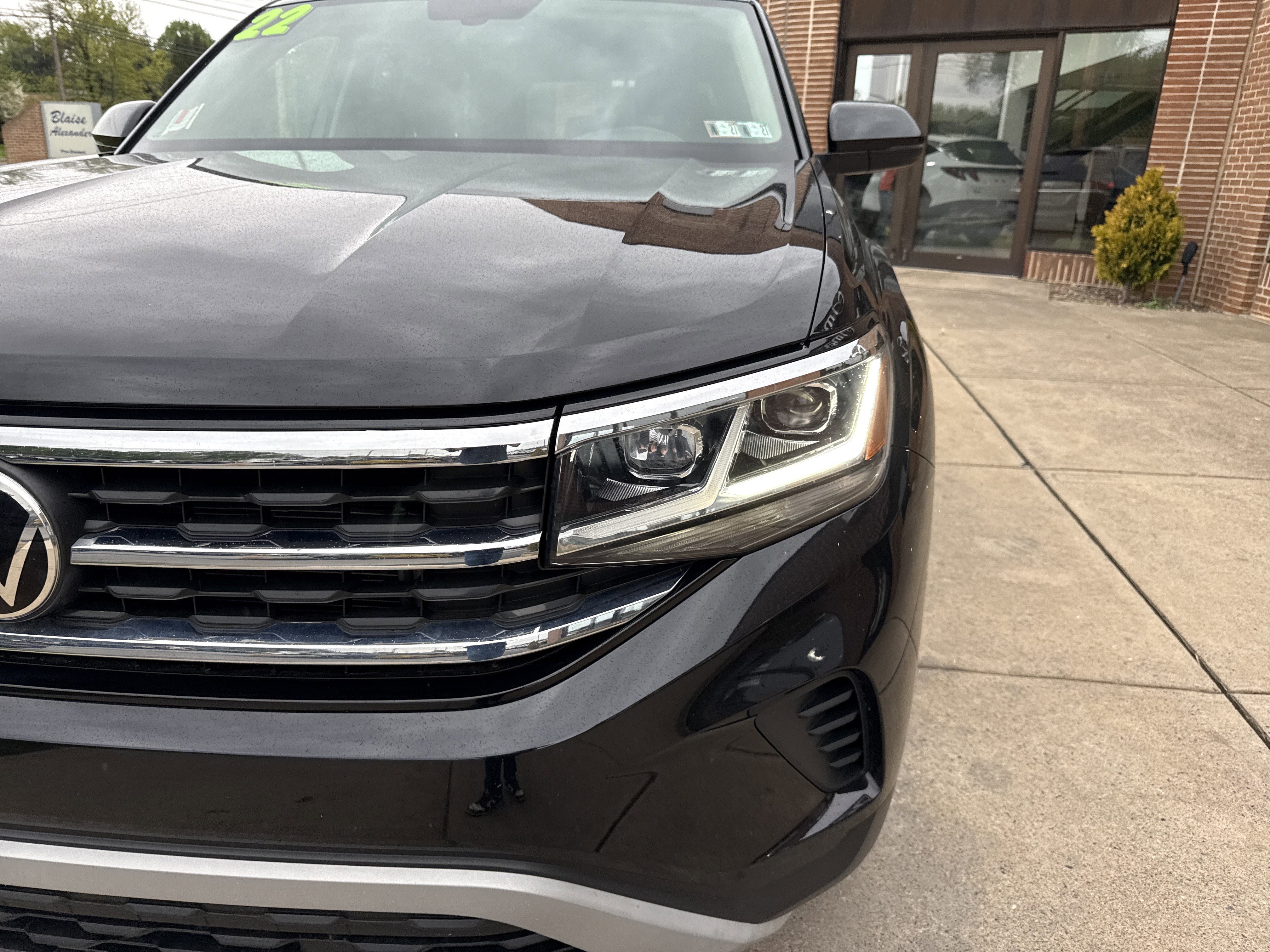 Used 2022 Volkswagen Atlas SE AWD/4WD image 17