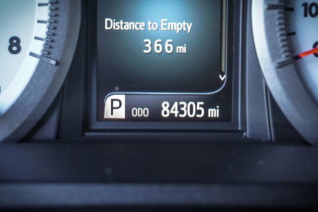 Used 2020 Toyota Sienna SE Premium FWD image 9