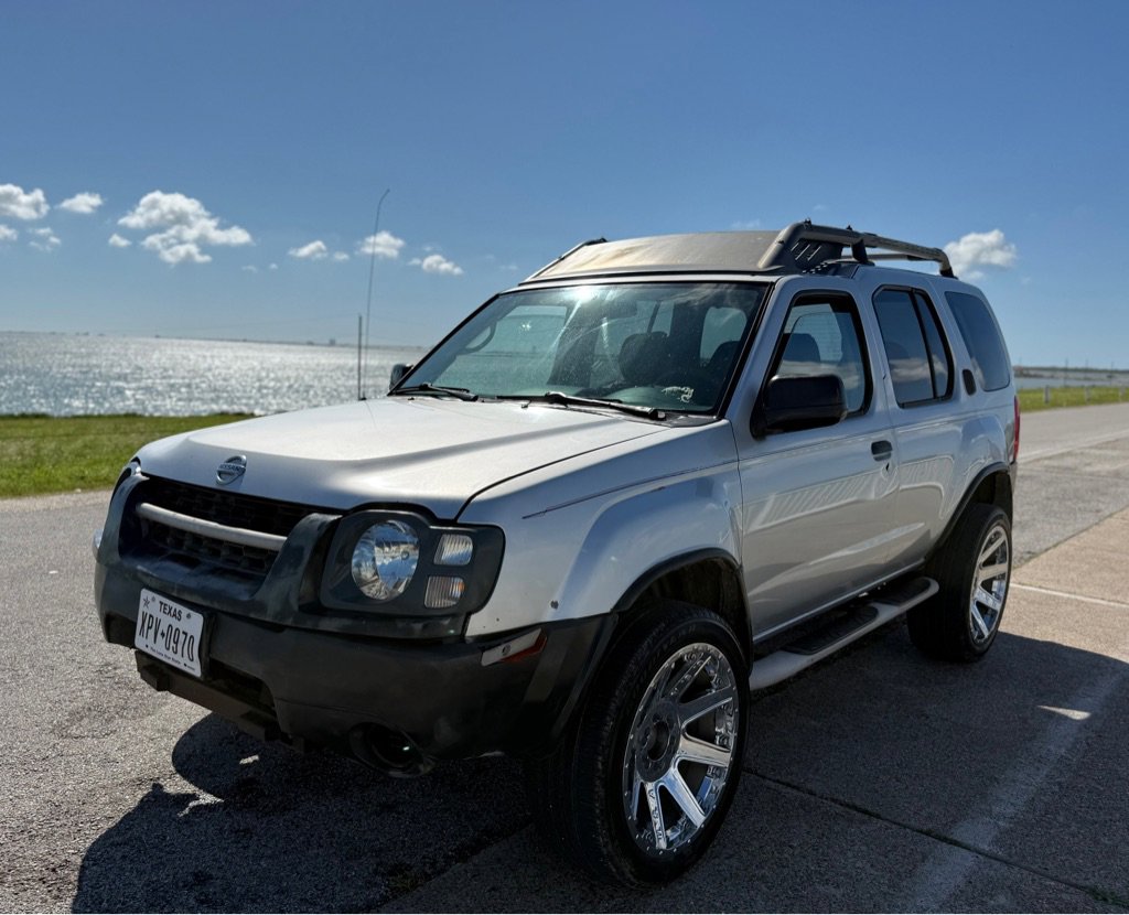 Used 2004 Nissan Xterra XE RWD image 1