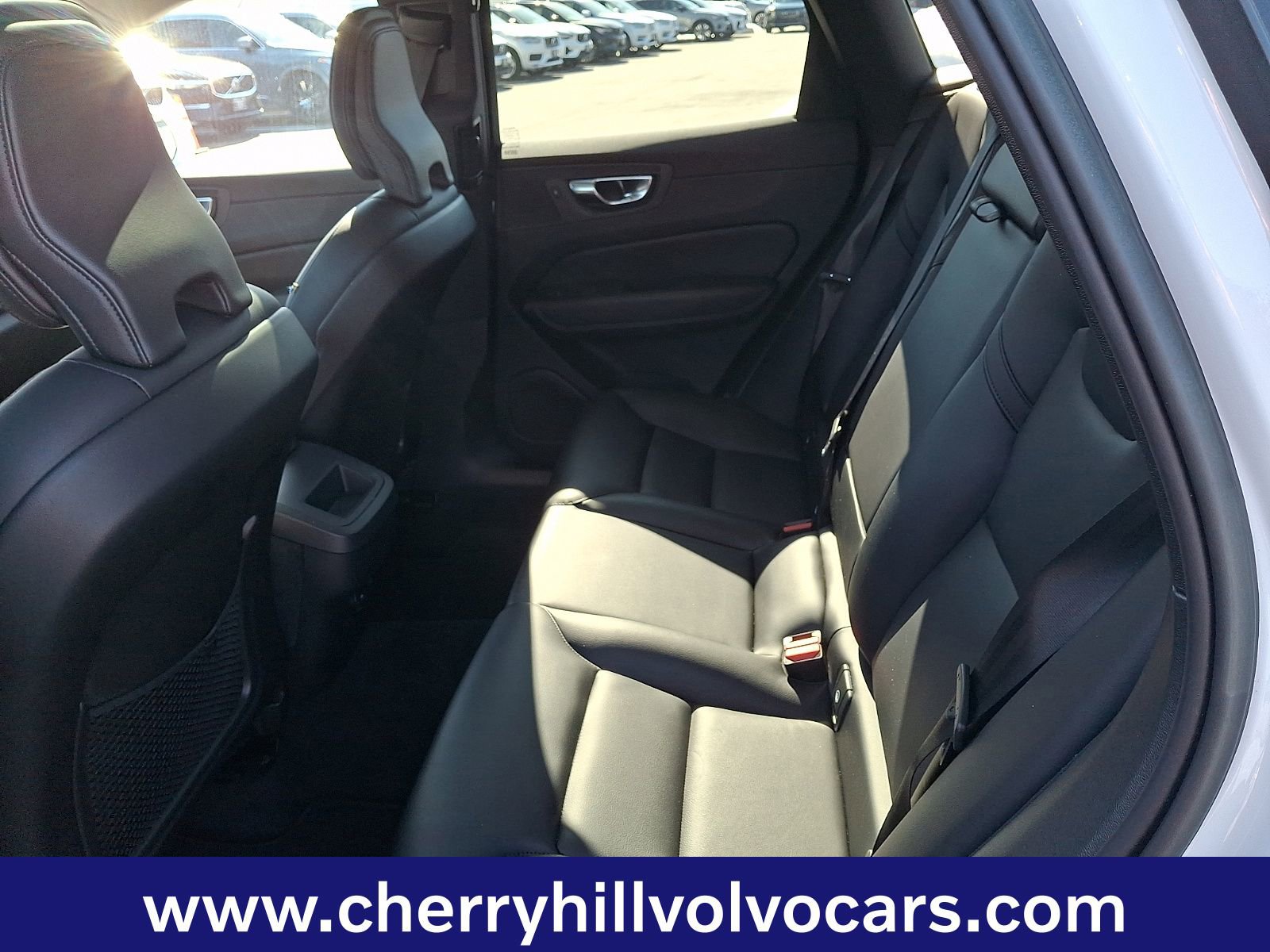 Certified 2023 Volvo XC60 B5 Core image 11