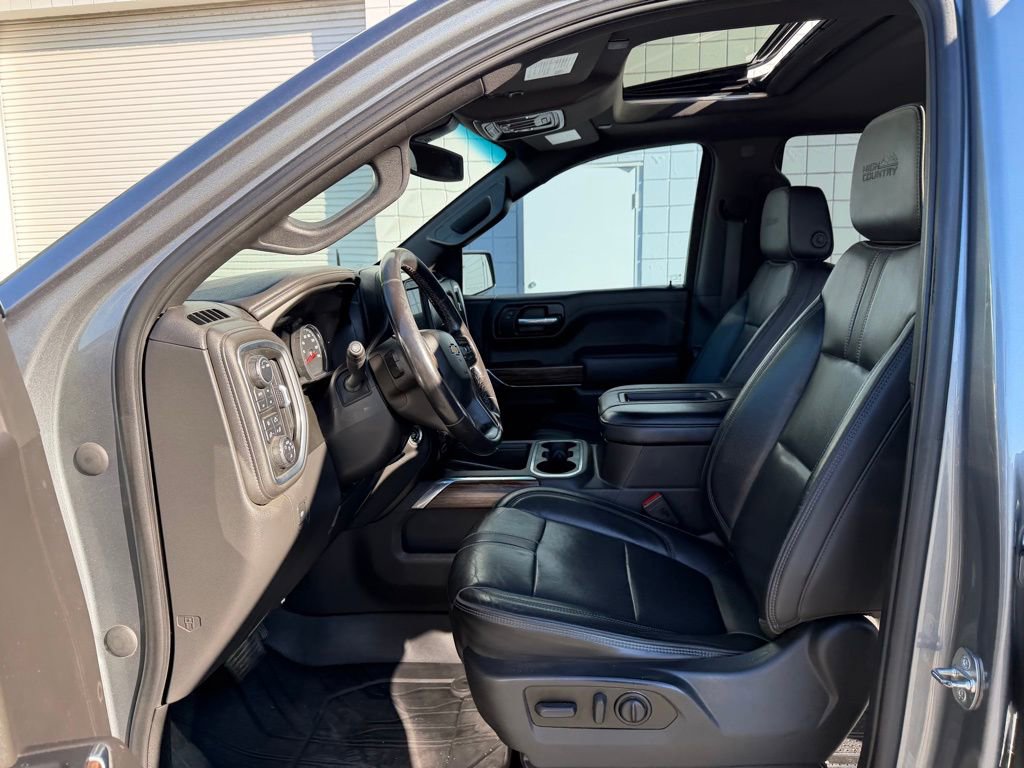 Used 2021 Chevrolet Silverado 1500 High Country w/ Safety Package II image 18