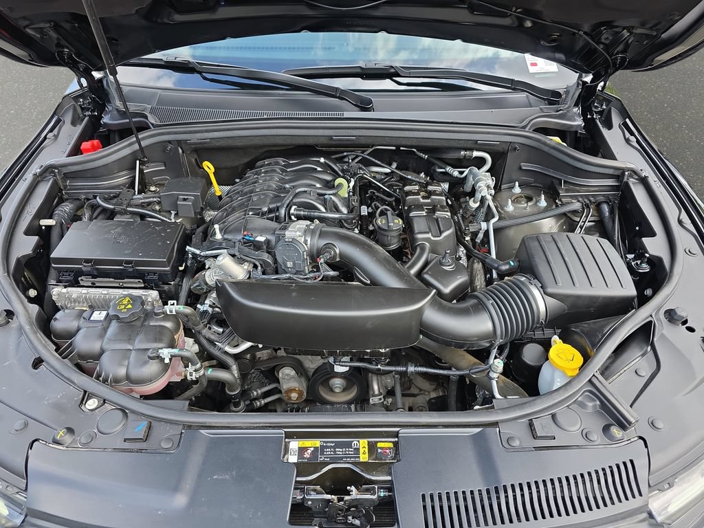 Used 2025 Dodge Durango GT AWD/4WD image 35