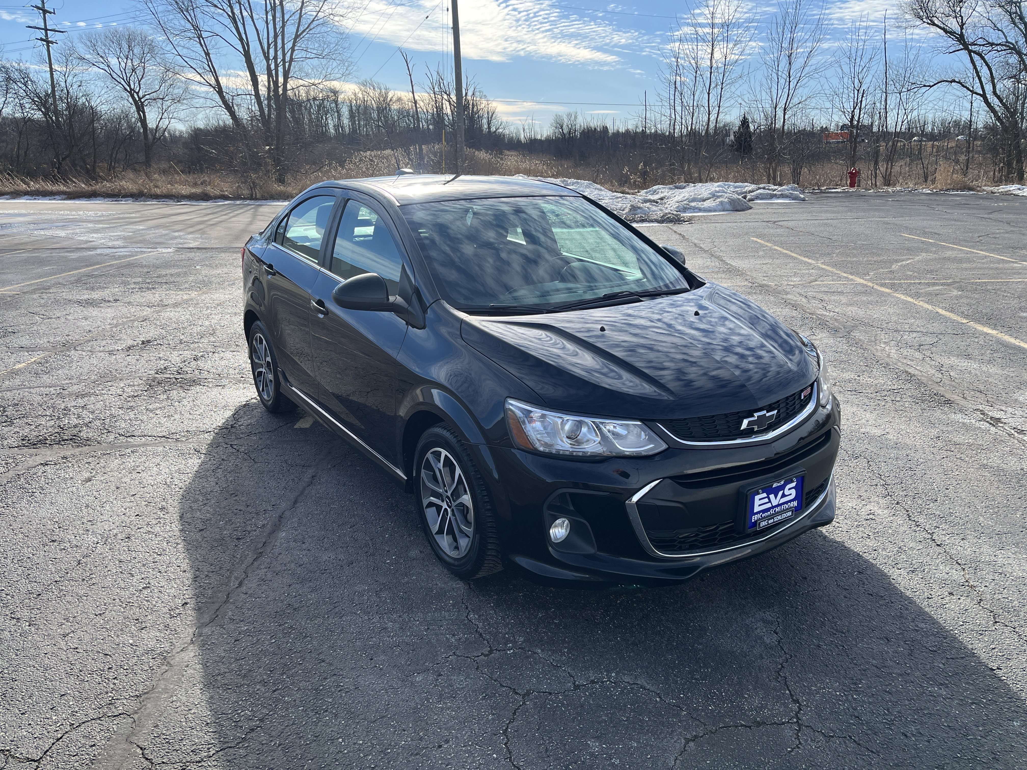 Used 2019 Chevrolet Sonic LT w/ Convenience Package image 8