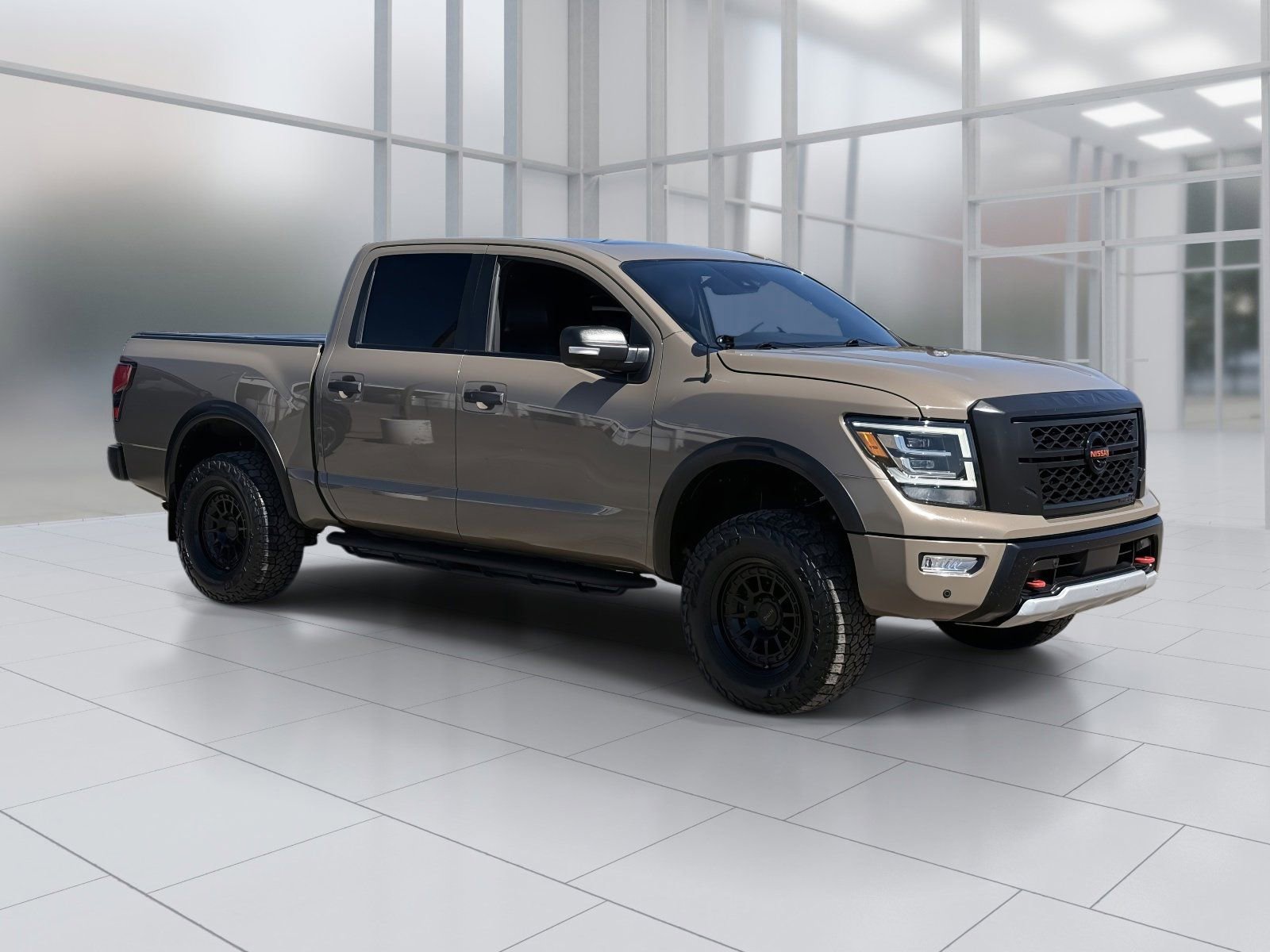 Certified 2021 Nissan Titan PRO-4X w/ Pro-4x Convenience Package image 8