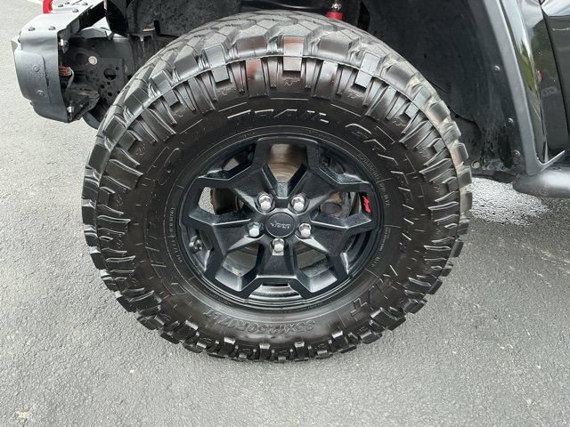 Used 2020 Jeep Gladiator Rubicon AWD/4WD image 14