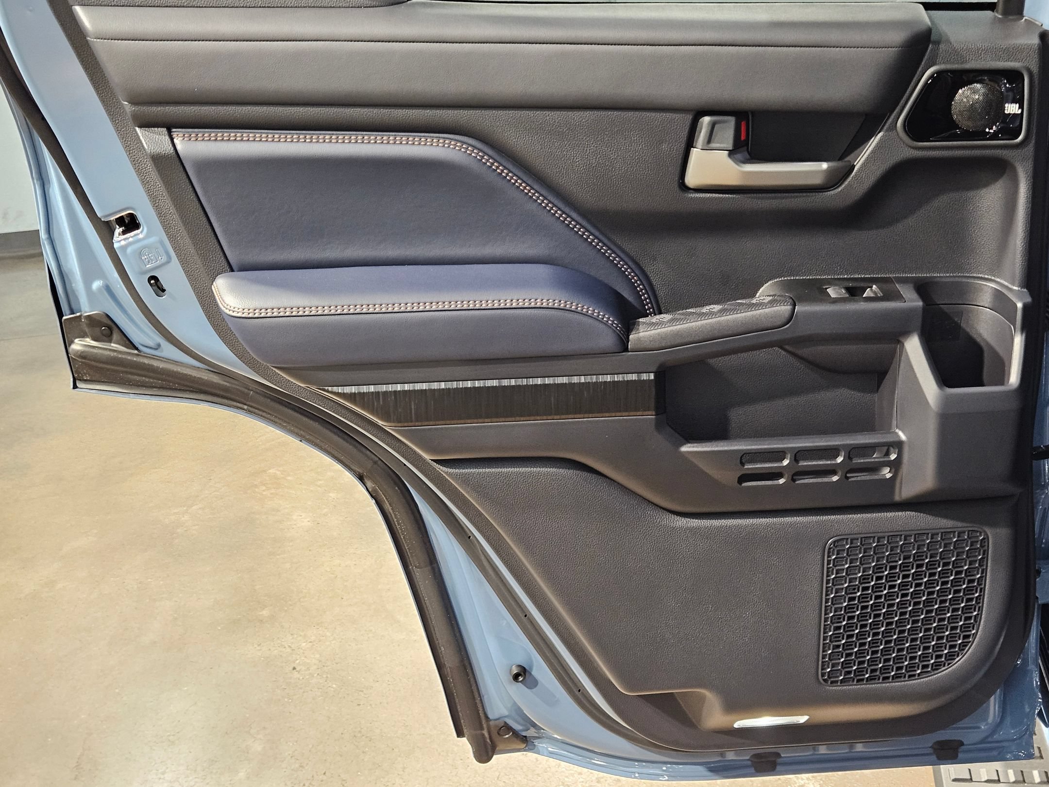 New 2026 Toyota 4Runner Platinum AWD/4WD image 21