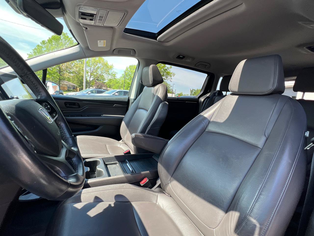 Used 2019 Honda Odyssey EX-L image 18