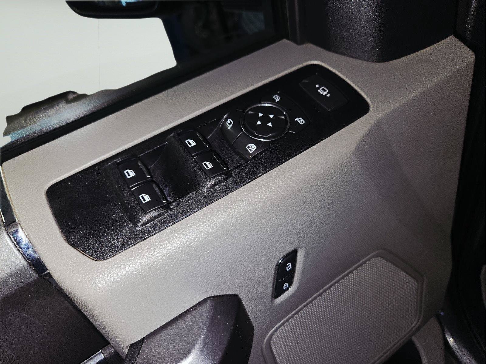 Used 2020 Ford F350 XLT w/ XLT Premium Package AWD/4WD image 26