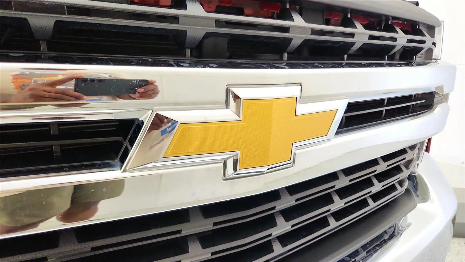 Used 2022 Chevrolet Silverado 1500 LT w/ Z71 Off-Road Package AWD/4WD image 45