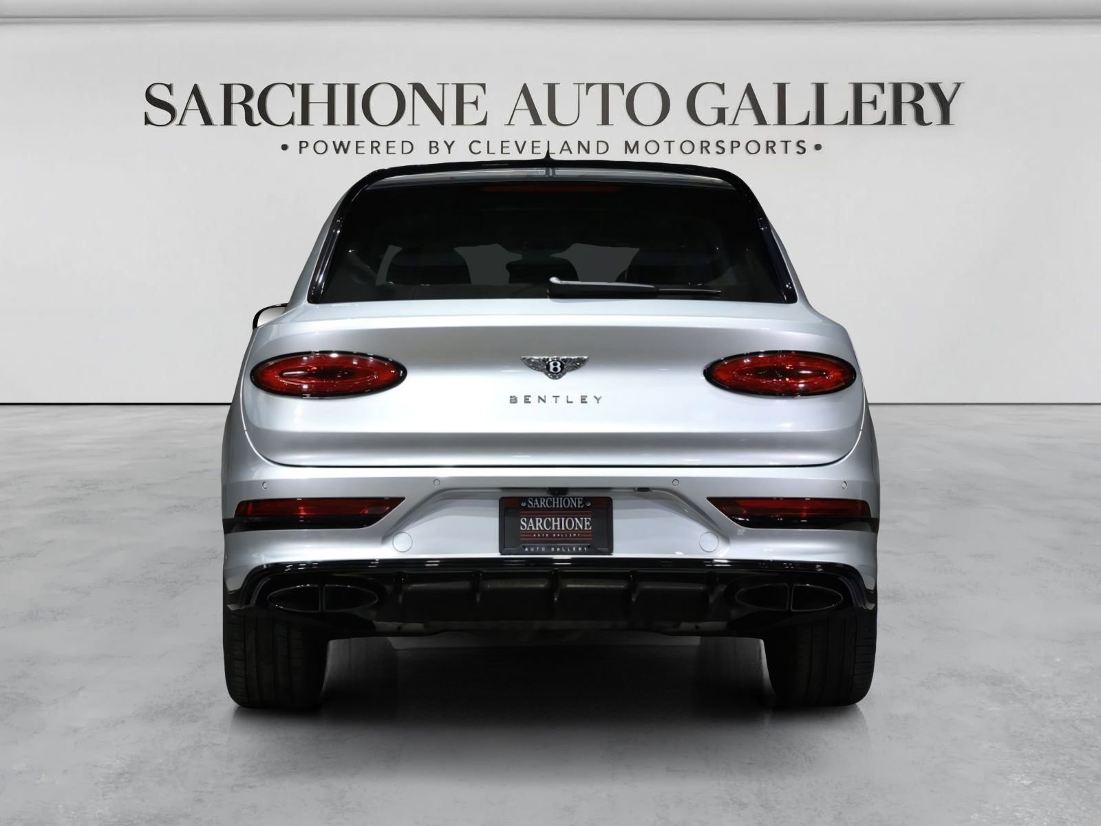 Used 2022 Bentley Bentayga AWD/4WD image 10