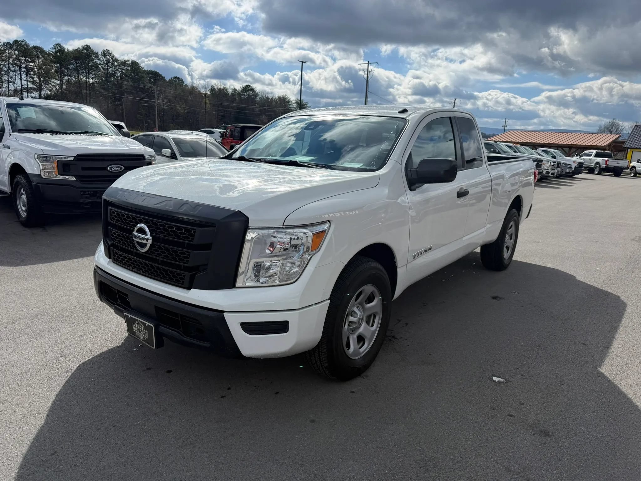 Used 2020 Nissan Titan S w/ S Utility Package AWD/4WD image 2