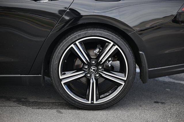 Used 2024 Honda Accord Sport image 7
