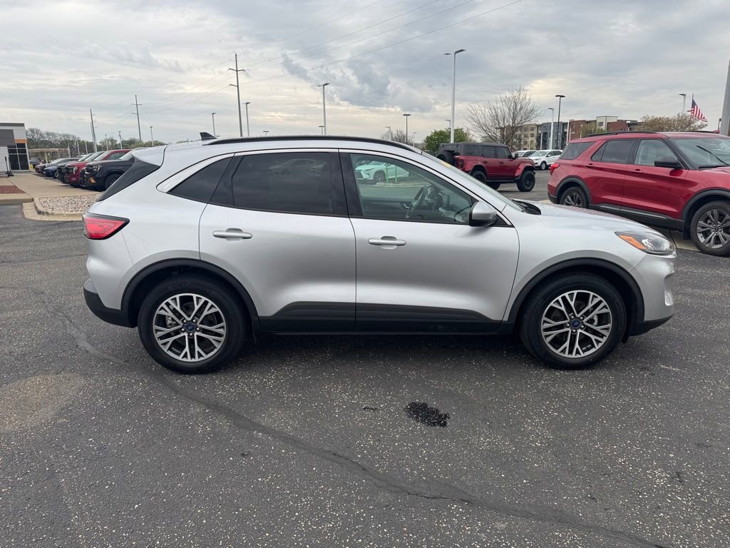 Used 2020 Ford Escape SEL AWD/4WD image 2