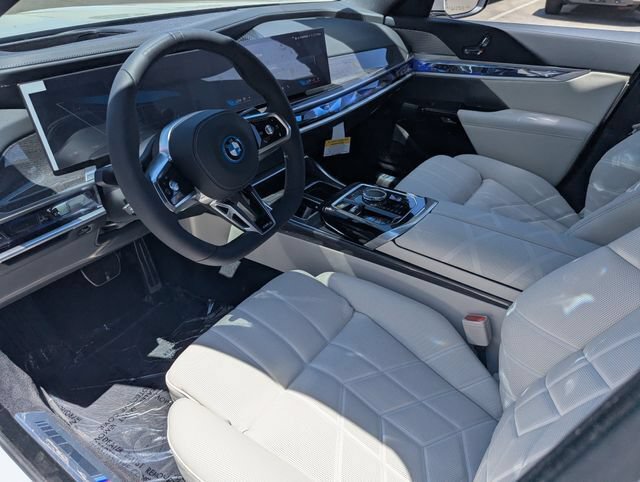 New 2026 BMW i7 eDrive50 w/ Executive Package RWD image 18