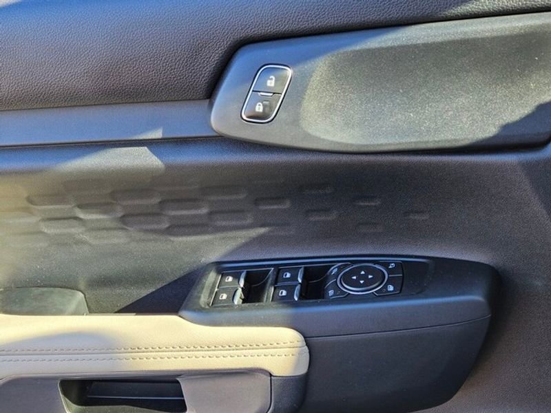 Used 2024 Ford Ranger XLT image 27