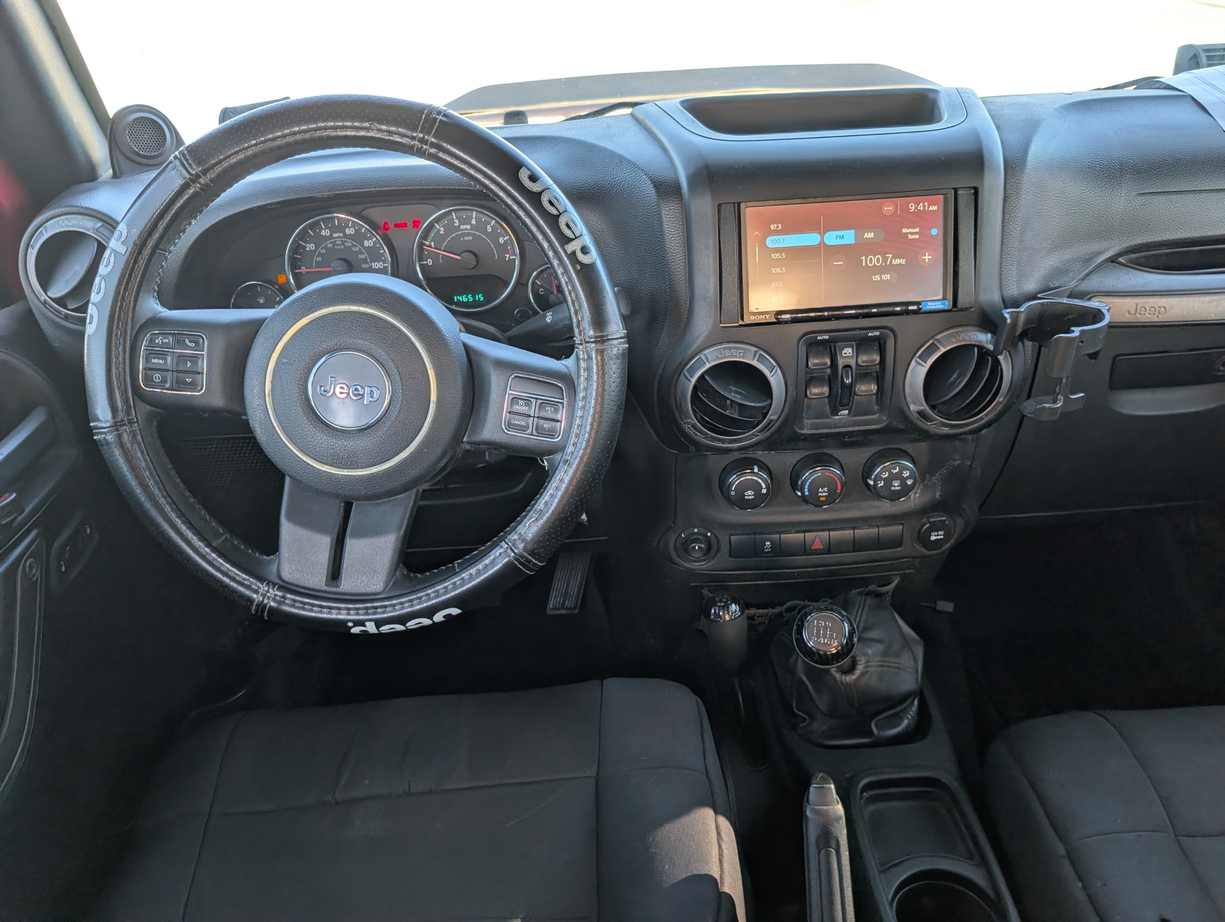 Used 2012 Jeep Wrangler Unlimited Sport AWD/4WD image 12