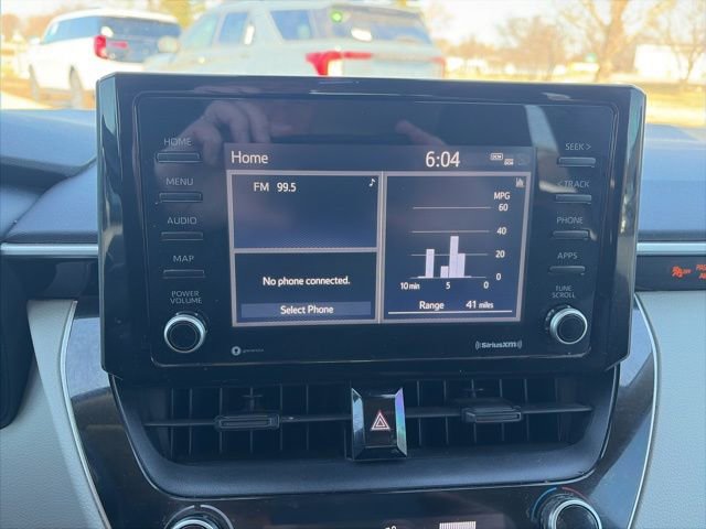 Used 2022 Toyota Corolla L FWD image 11