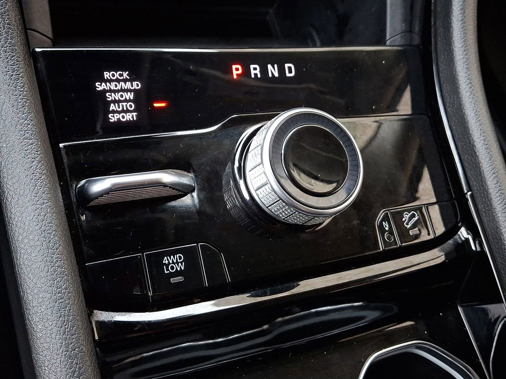 Used 2023 Jeep Grand Cherokee 4WD 4xe image 15