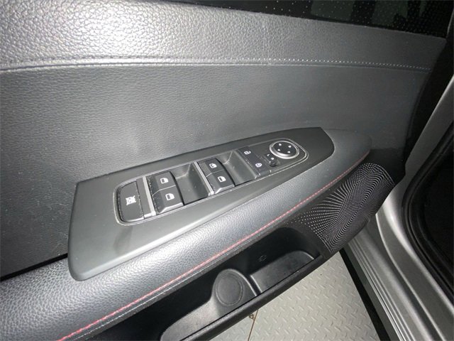 Used 2023 Kia Forte GT image 13