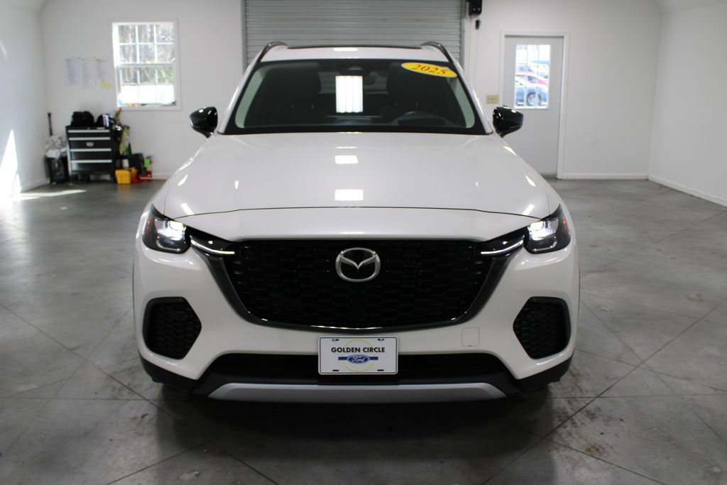 Used 2025 MAZDA CX-70 Plug-In Hybrid w/ Premium Pkg image 3