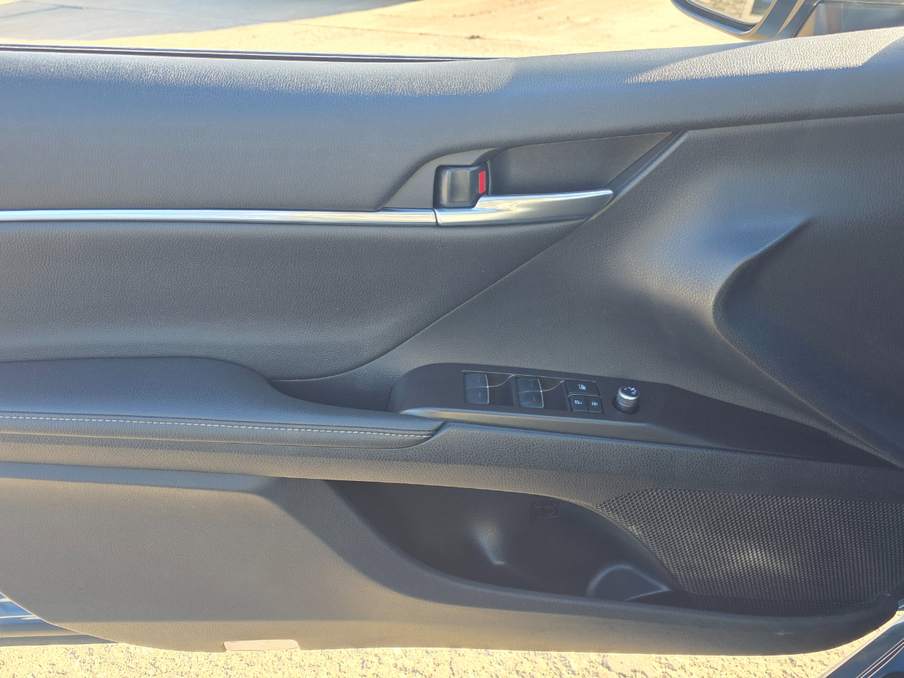 Used 2024 Toyota Camry XSE image 11