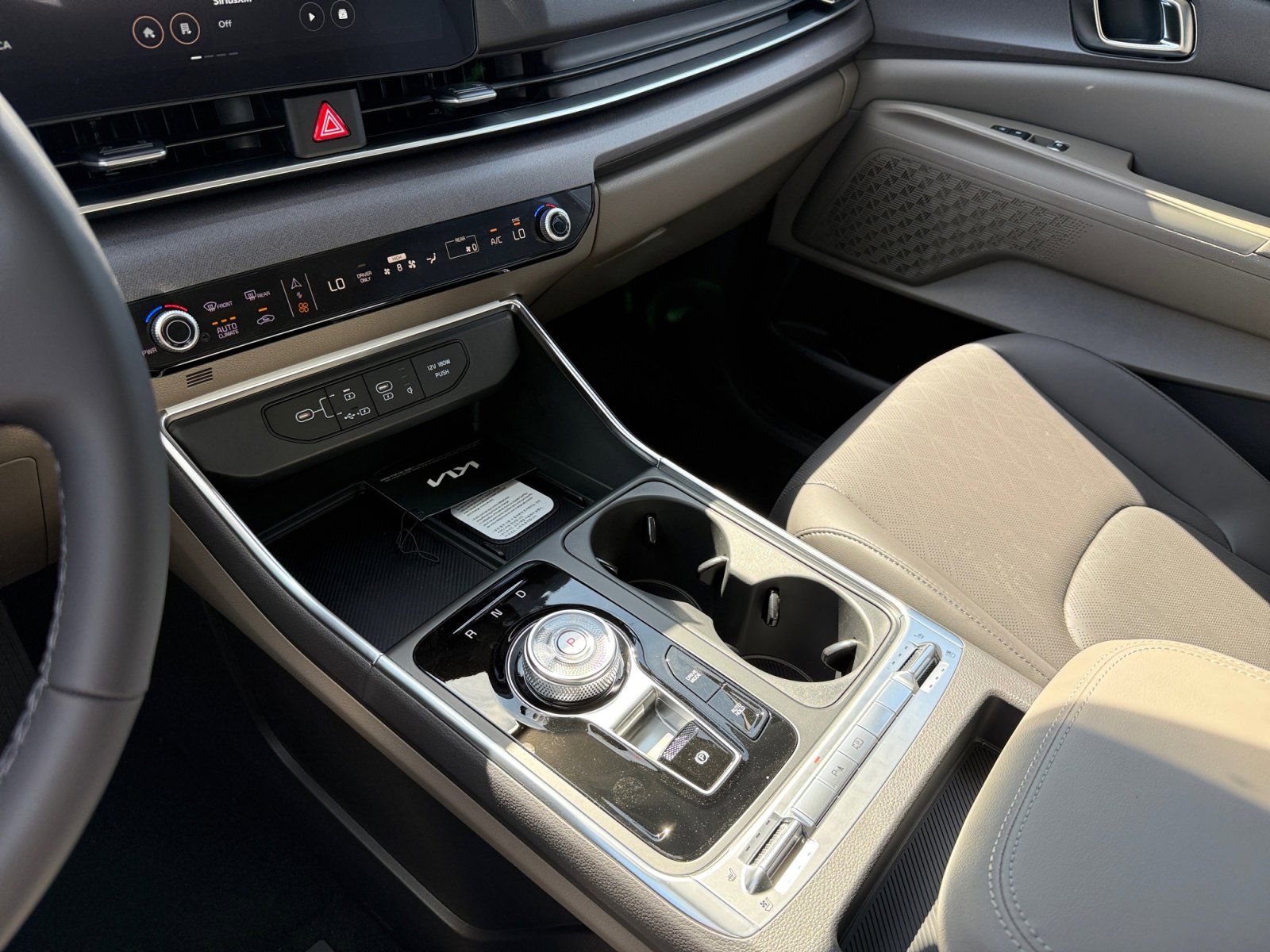 New 2026 Kia Carnival SX image 13