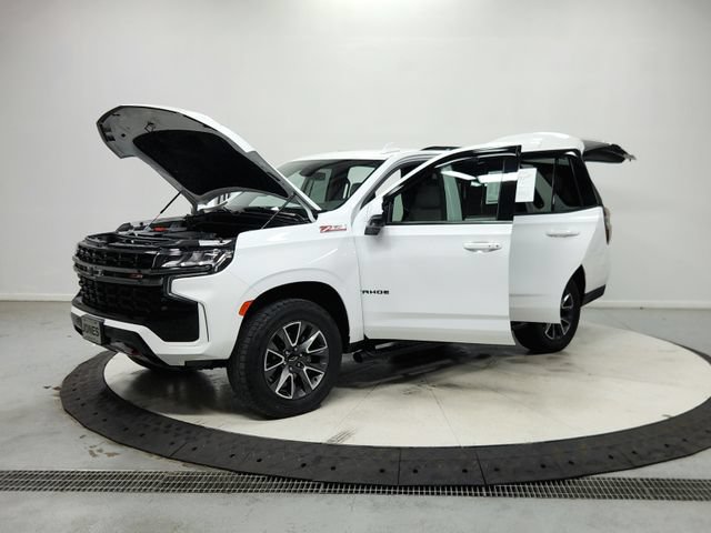 Used 2022 Chevrolet Tahoe Z71 w/ Luxury Package AWD/4WD image 12
