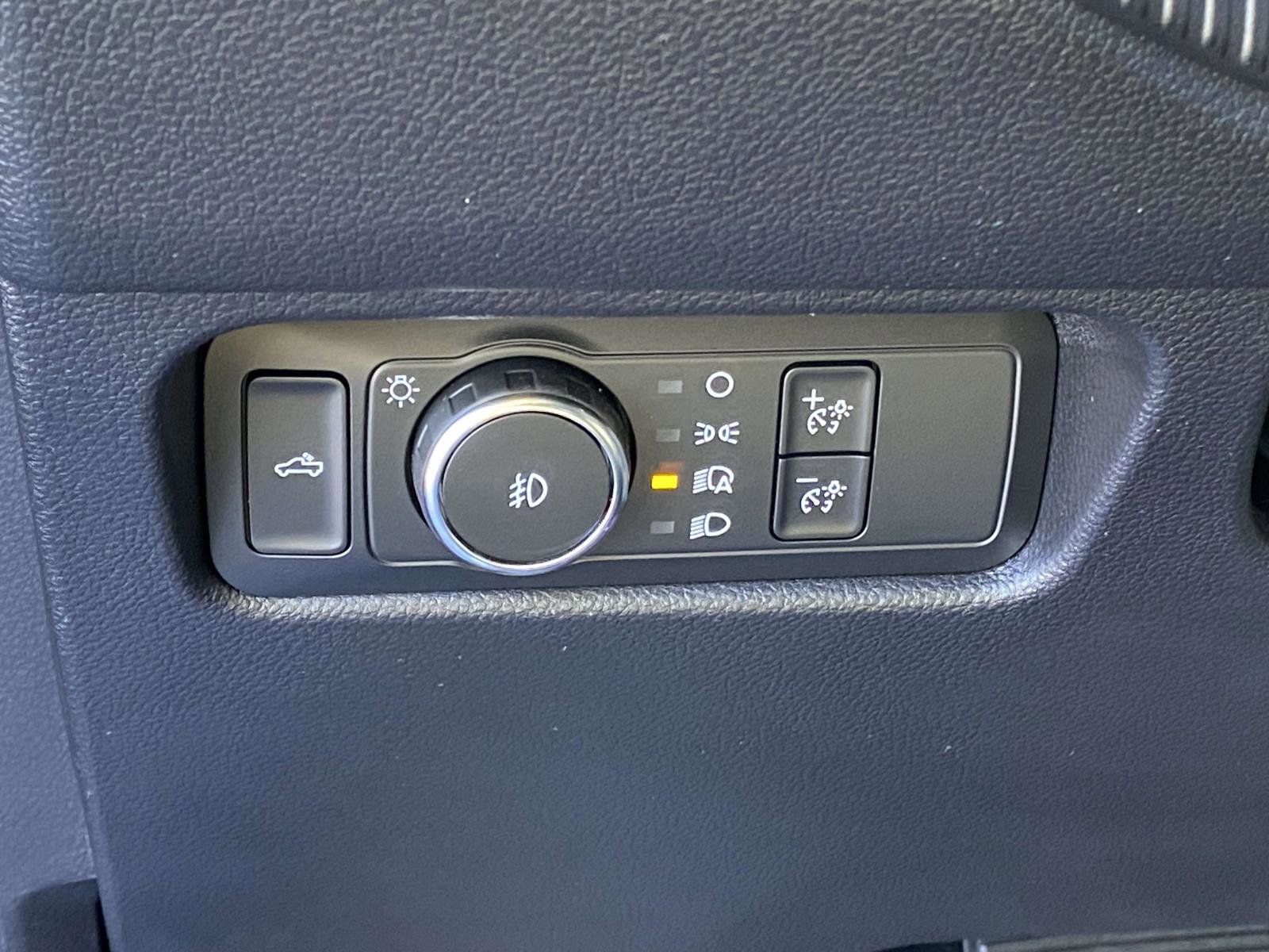 Used 2024 Ford Ranger XLT w/ Technology Package image 17