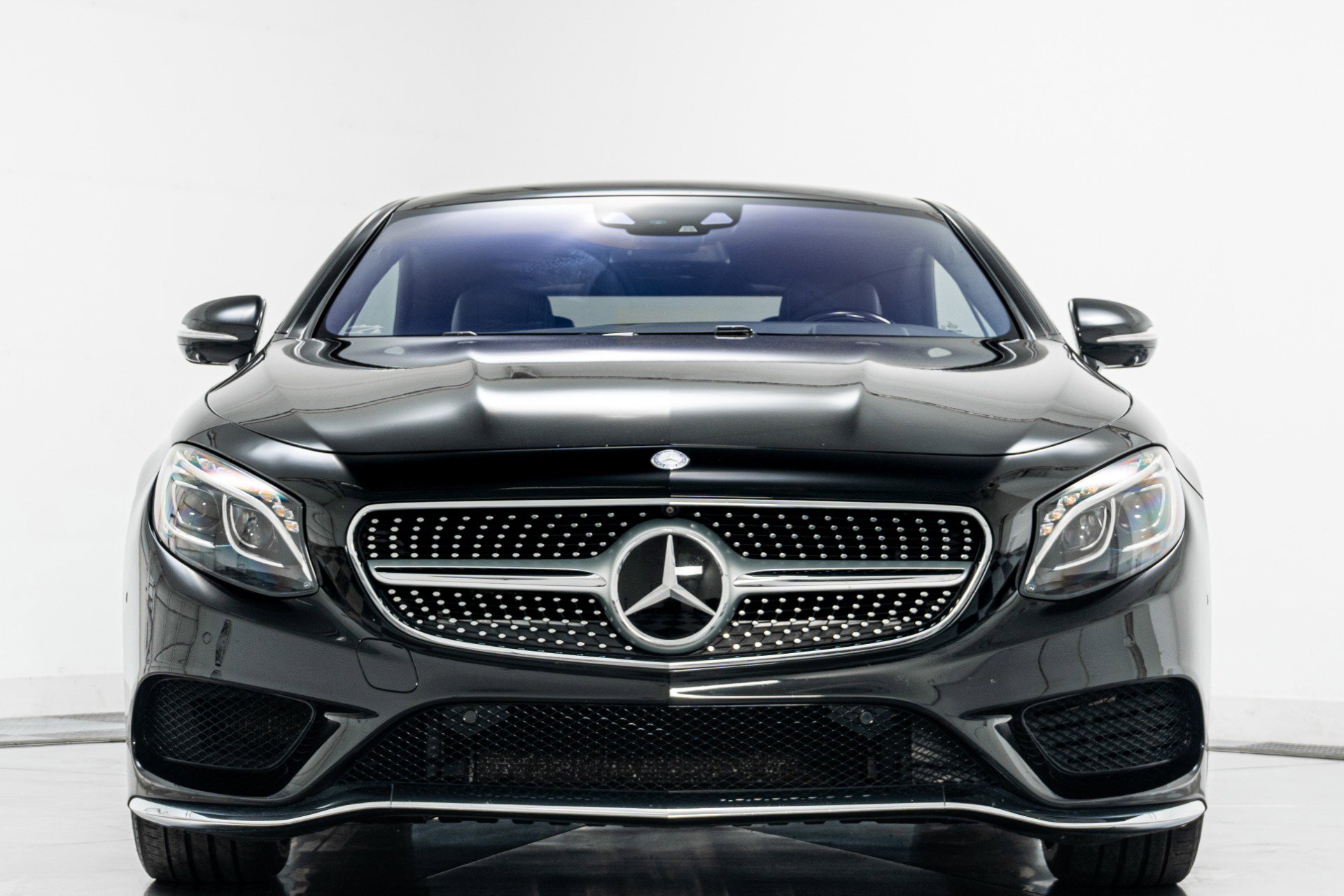Used 2015 Mercedes-Benz S 550 4MATIC Coupe image 4