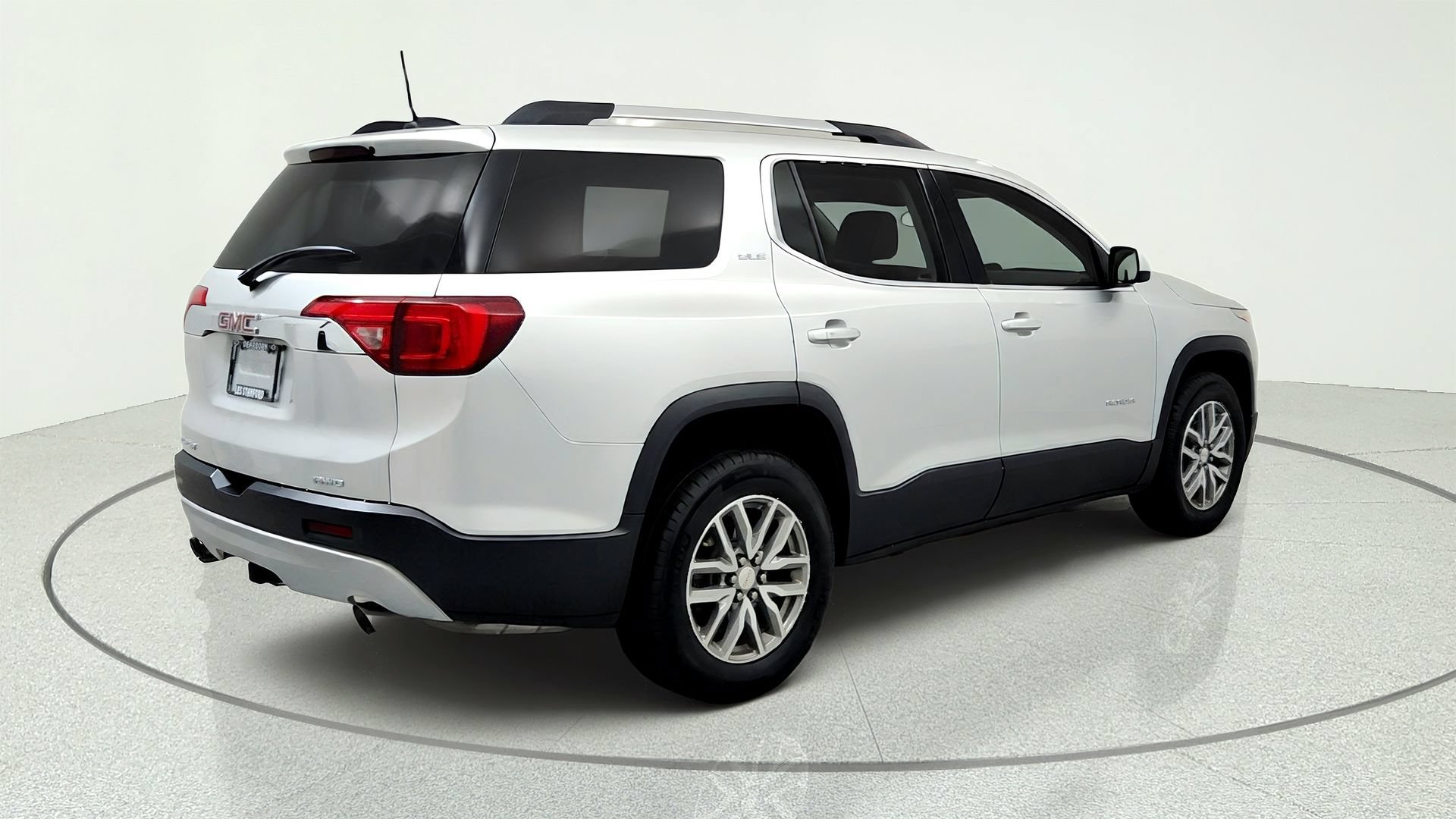 Used 2018 GMC Acadia SLE AWD/4WD image 5