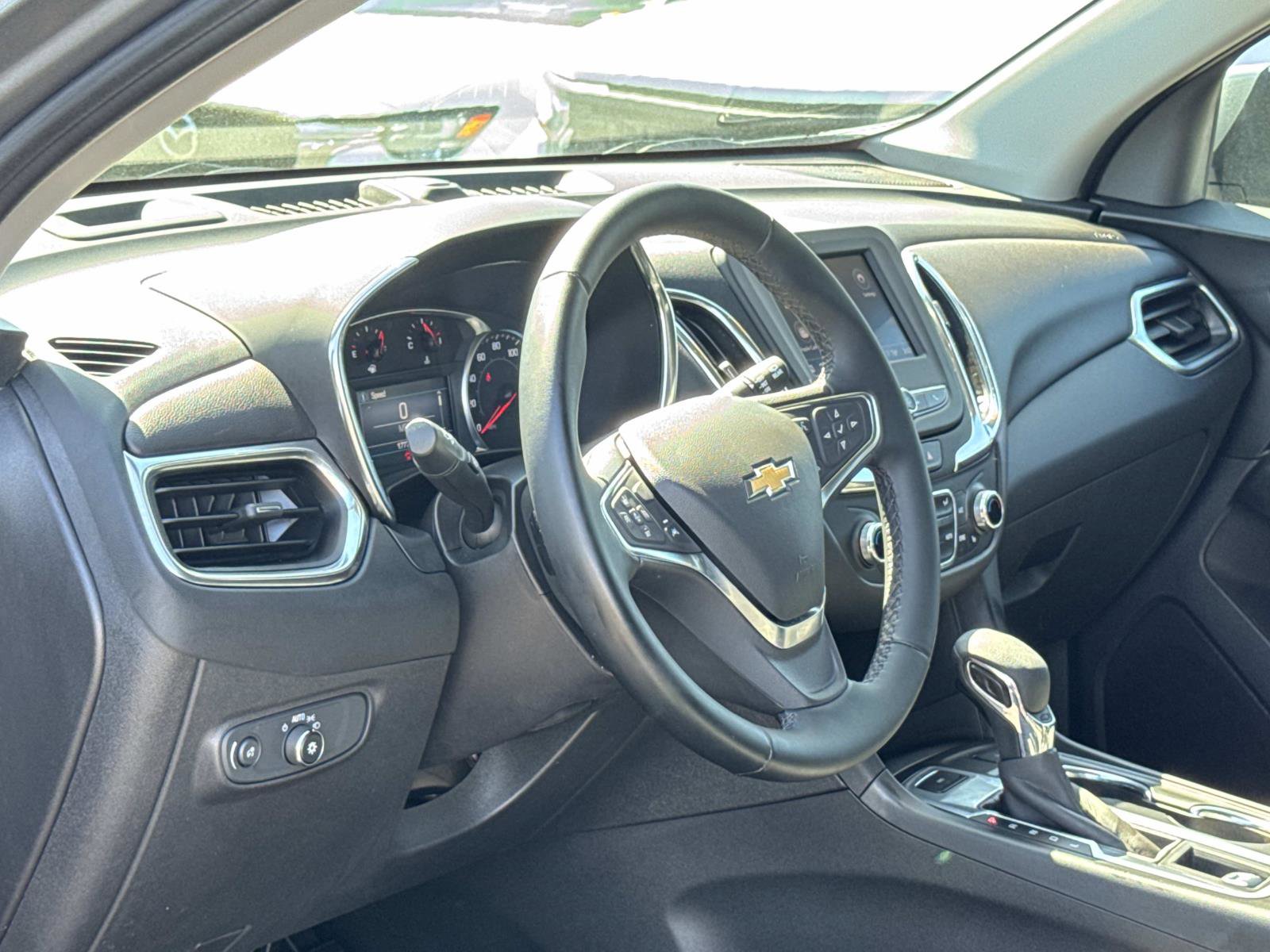 Used 2024 Chevrolet Equinox LT w/ LPO, Floor Liner Package image 12