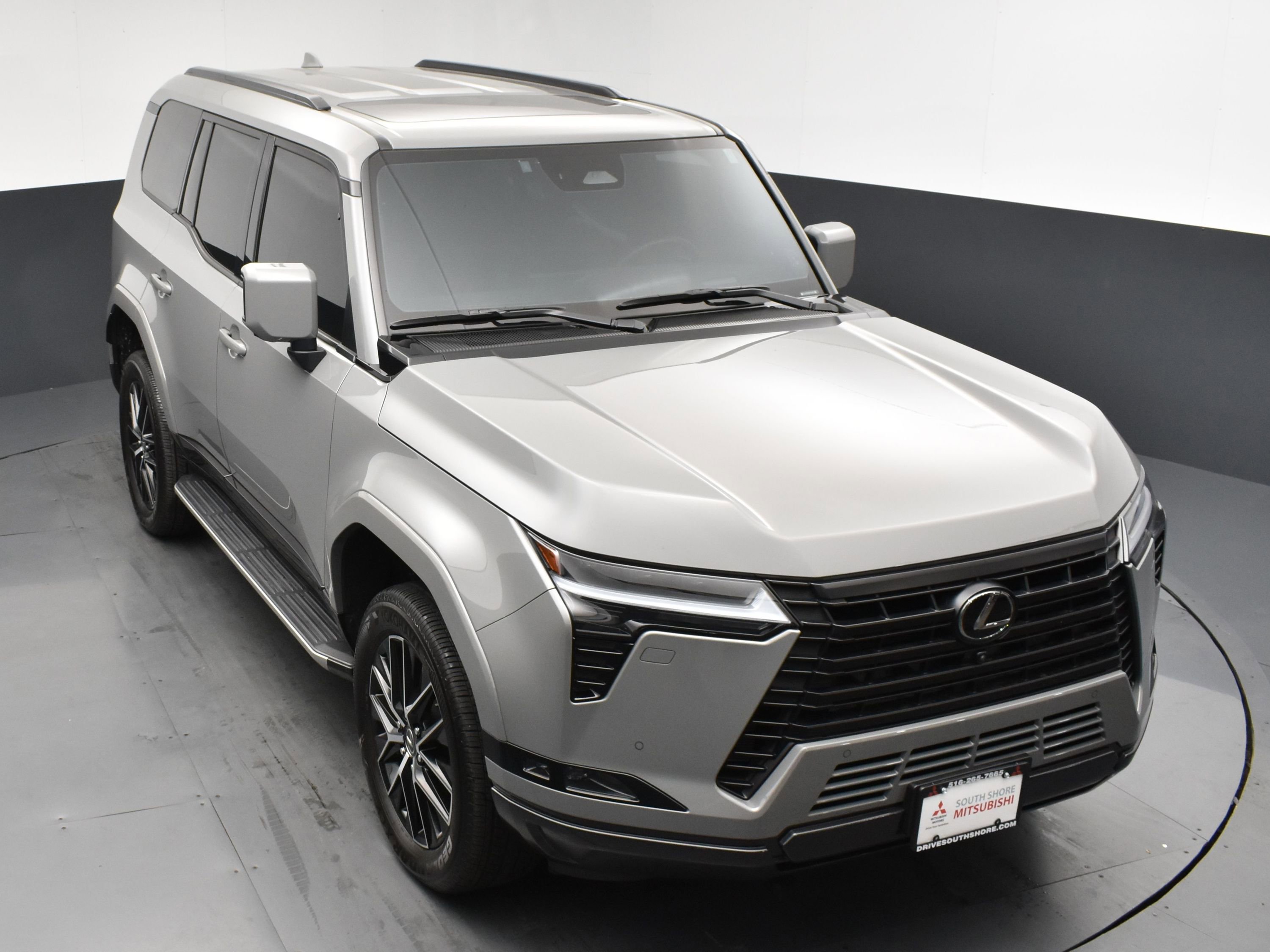 Used 2024 Lexus GX 550 image 21