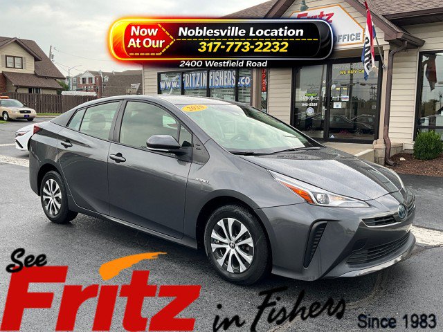 Used 2020 Toyota Prius L Eco FWD video 1