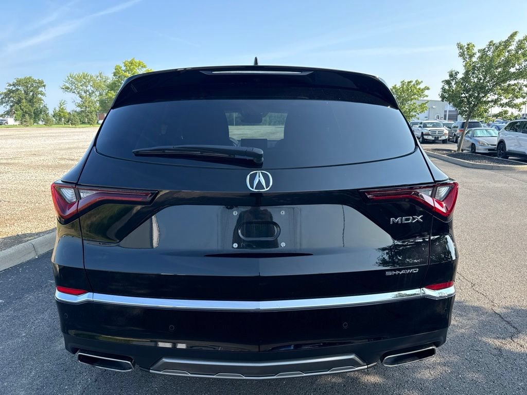 Used 2025 Acura MDX SH-AWD w/ Technology Package image 6