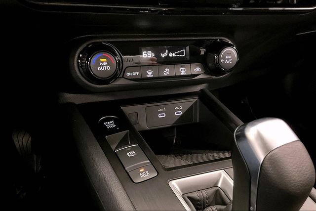 New 2026 Nissan Kicks SV image 24