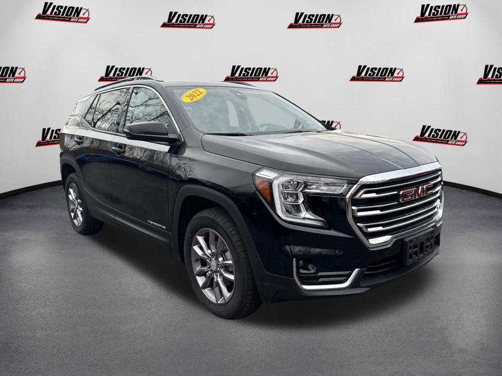 Used 2022 GMC Terrain SLT image 3