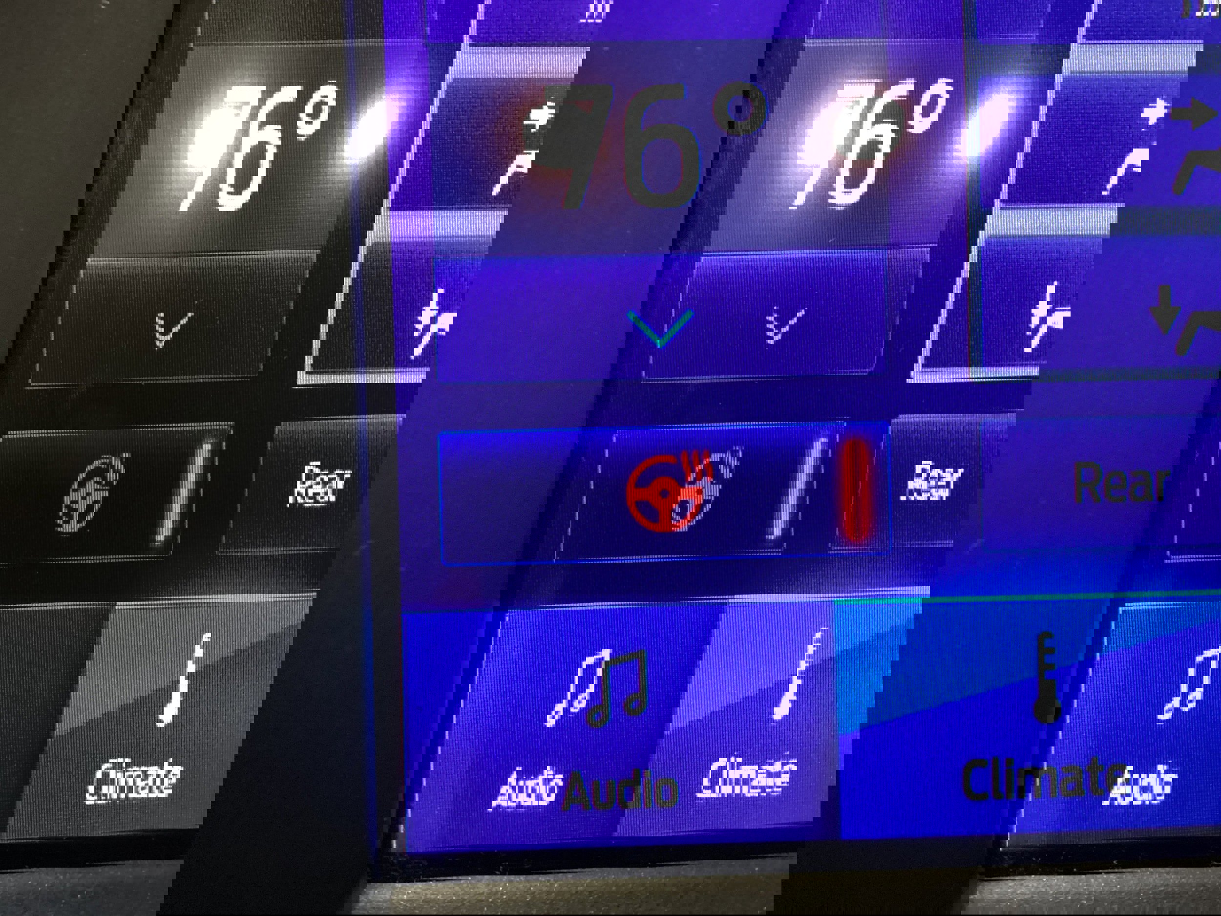 Used 2020 Ford Edge SEL w/ Convenience Package image 27