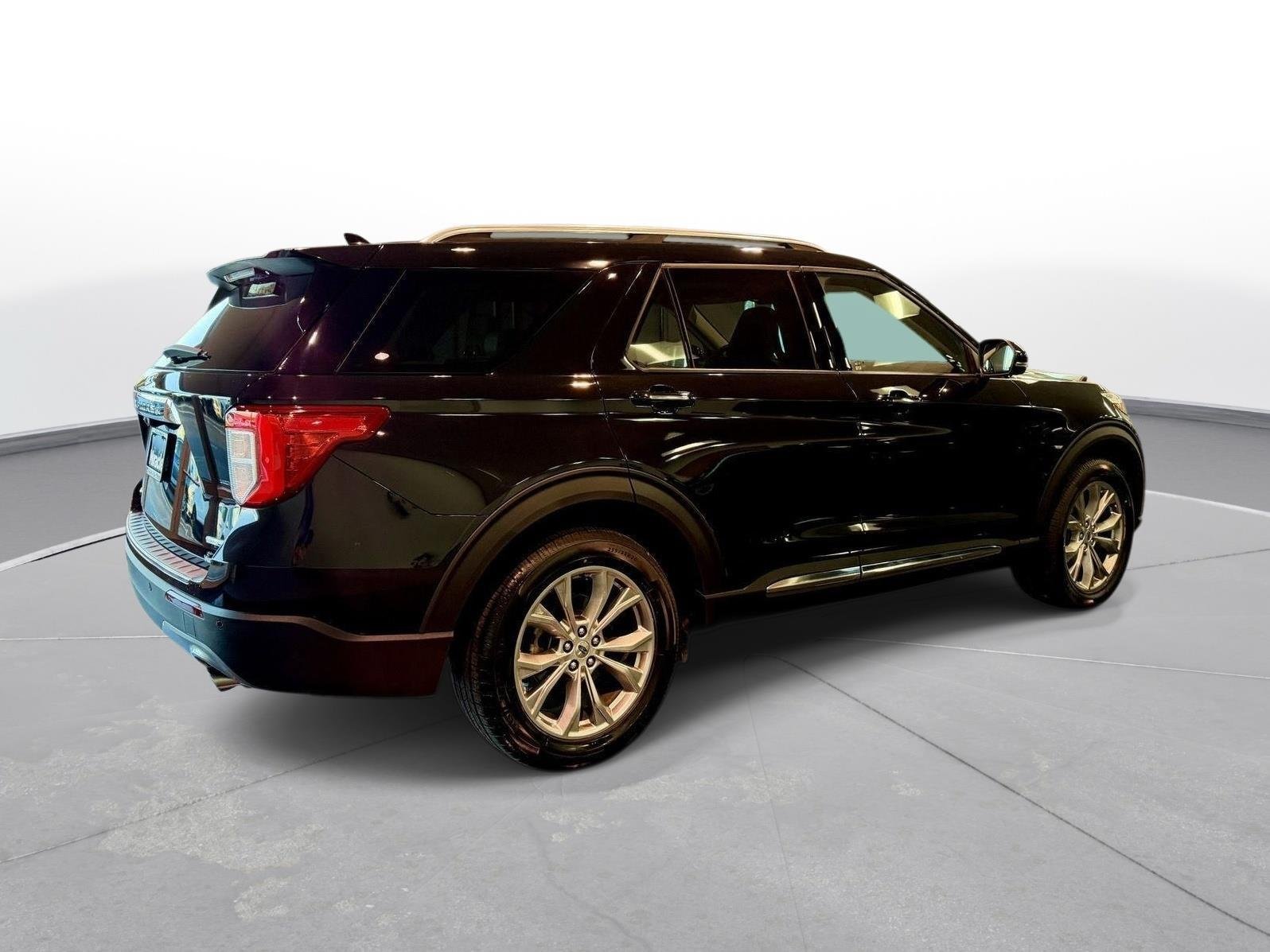 Used 2020 Ford Explorer Limited AWD/4WD image 12