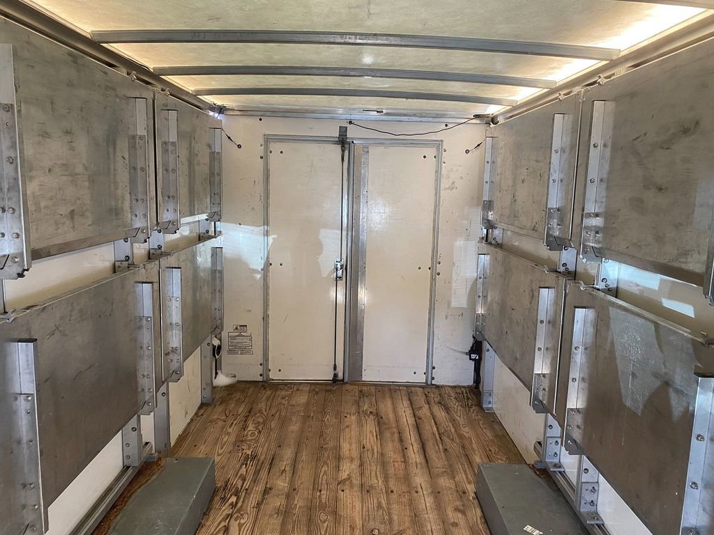 Used 2019 GMC Savana 3500 w/ Power Convenience Package RWD image 22