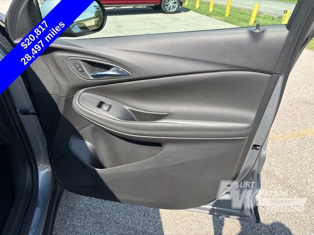 Used 2023 Buick Encore GX Select w/ Safety Package II AWD/4WD image 30