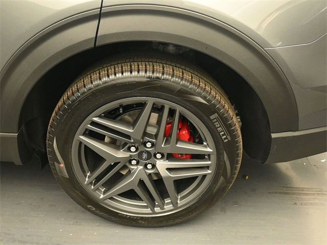 New 2026 Ford Explorer ST image 9