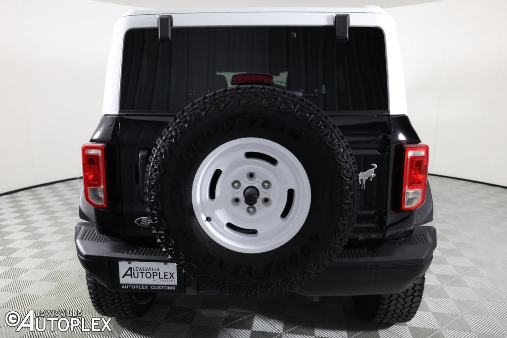 Used 2025 Ford Bronco Heritage Edition AWD/4WD image 6
