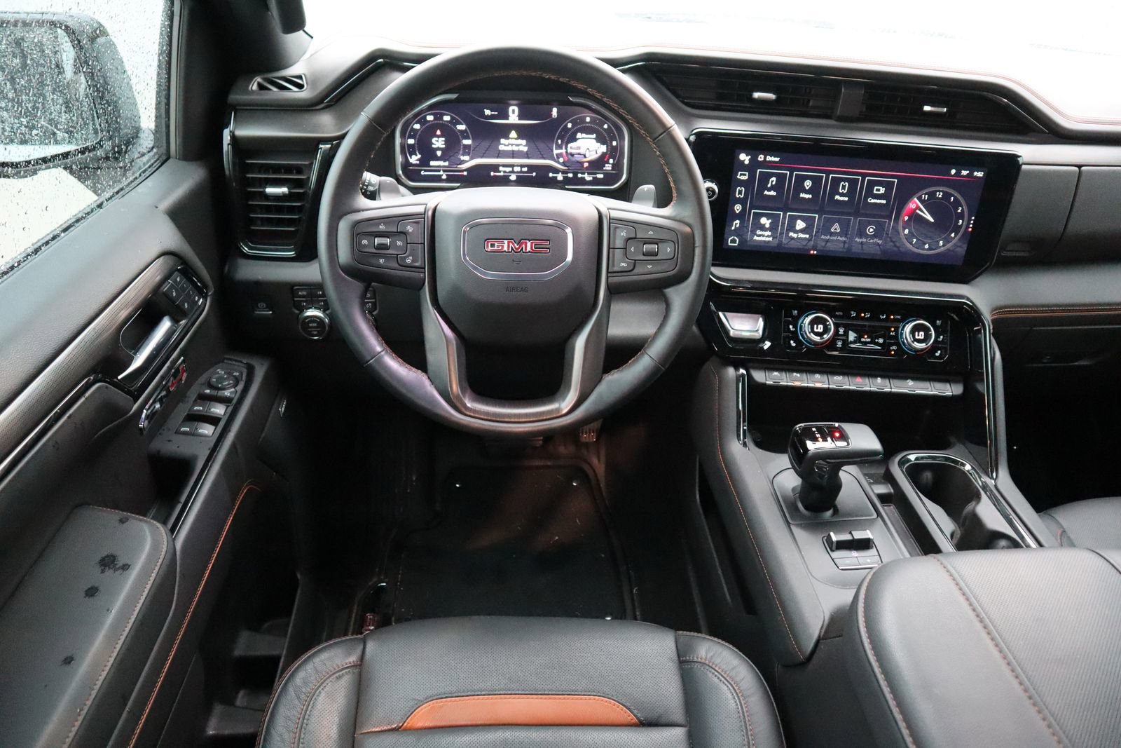 Used 2024 GMC Sierra 1500 AT4 w/ Technology Package image 20