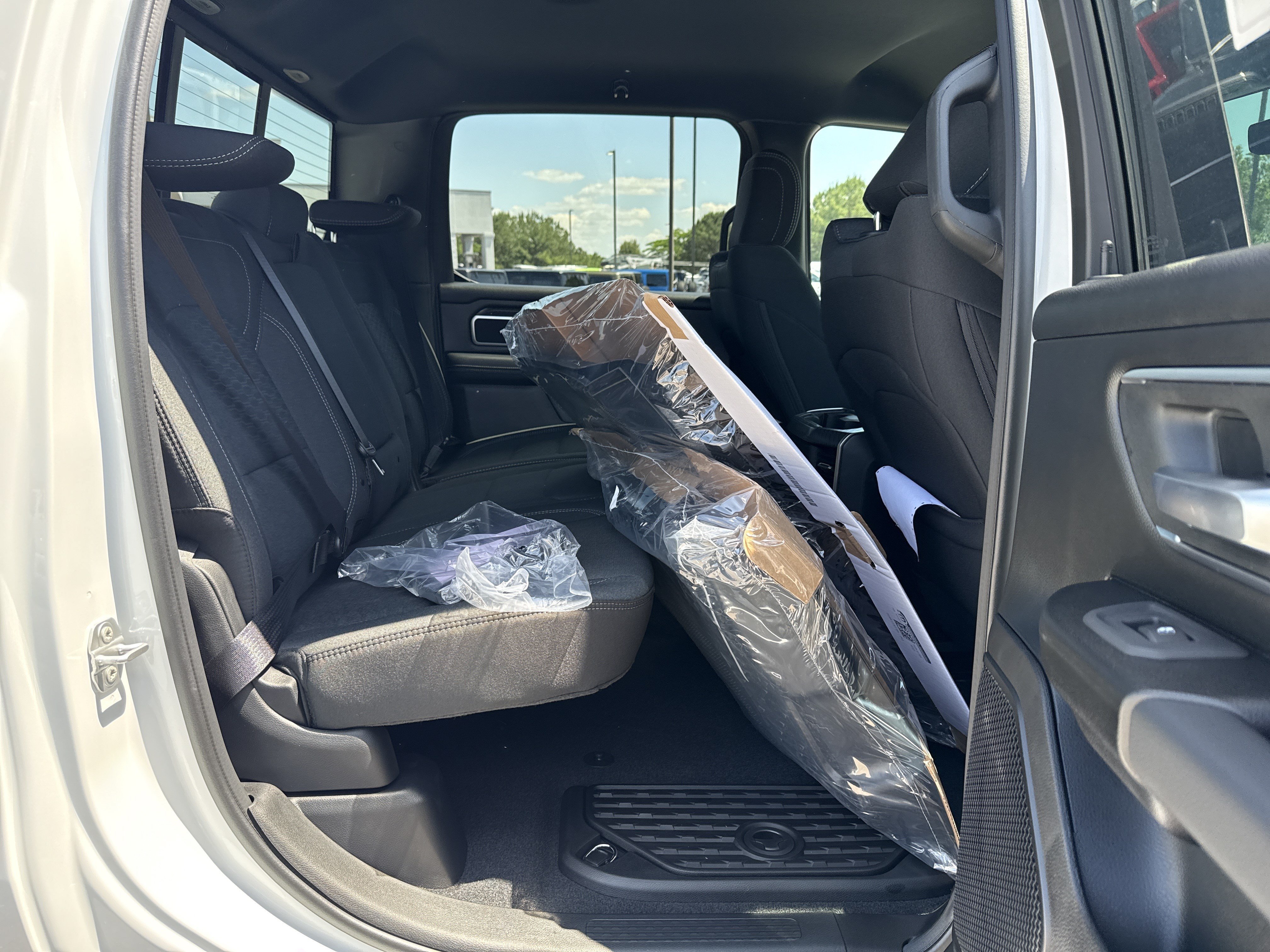 New 2026 RAM 1500 Big Horn AWD/4WD image 15