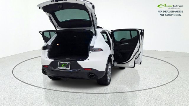 Used 2024 Alfa Romeo Tonale Veloce w/ Active Assist Package AWD/4WD image 18