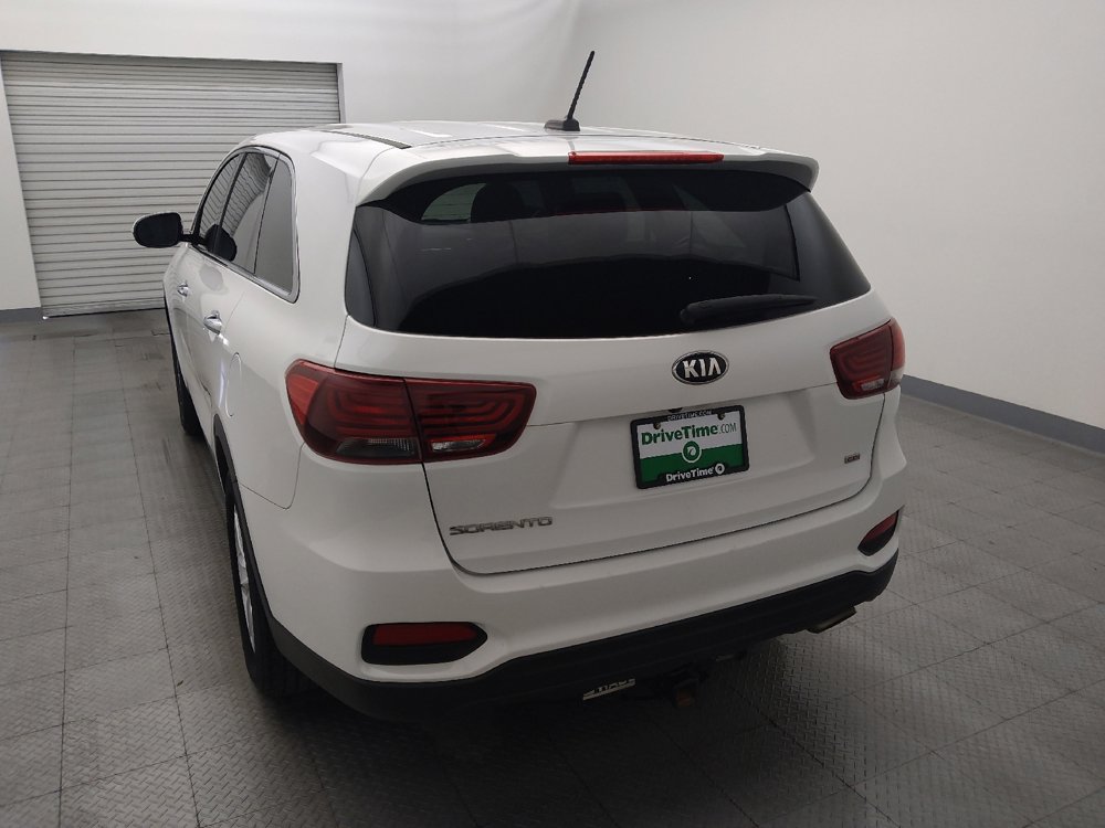 Used 2020 Kia Sorento L FWD image 6