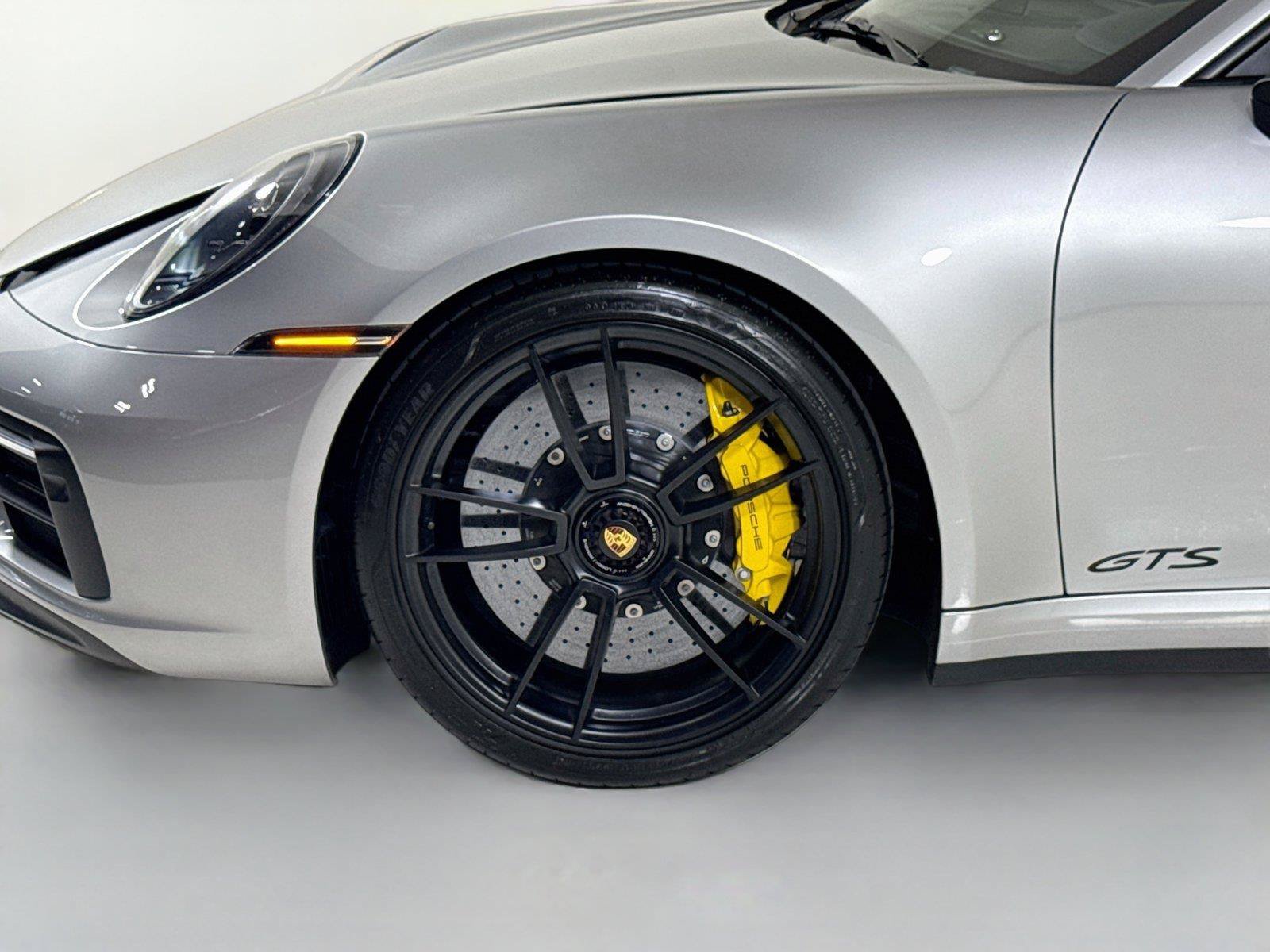 Used 2024 Porsche 911 Carrera GTS w/ Premium Package RWD image 34