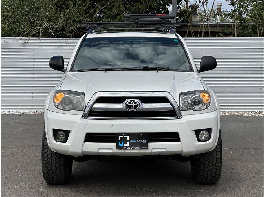 Used 2007 Toyota 4Runner SR5 AWD/4WD image 7