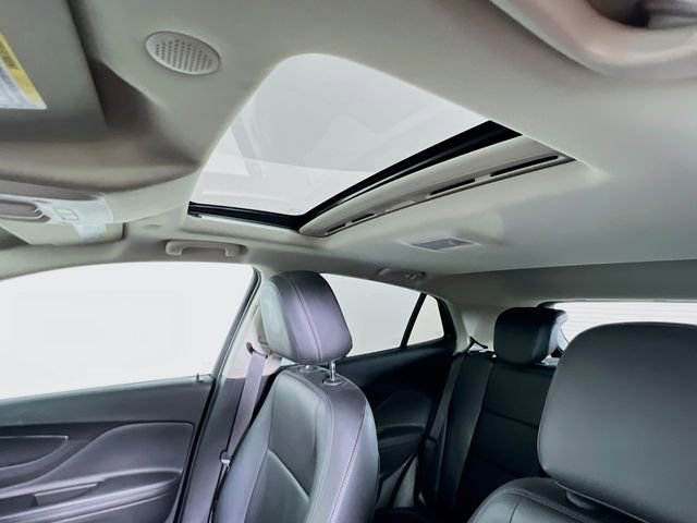 Used 2019 Buick Encore Essence image 20